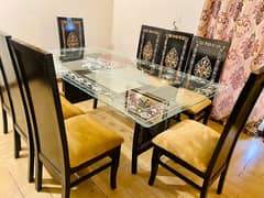Beautiful 8,chairs dining table set few months used
