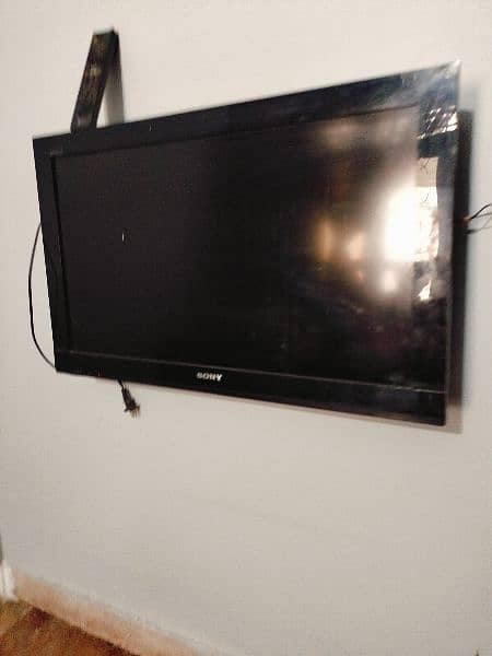32inch sony led new condition 6