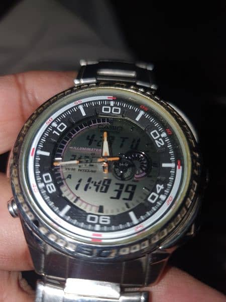 EFA 121d casio Edifice analogue digital watch. 4