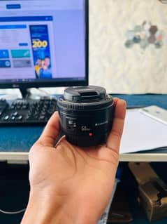 YONGNUO YN50mm F1.8 portrait camera lens