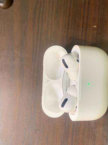Apple Airpods Pro 0