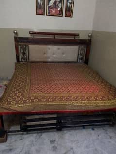 double bed full size 0