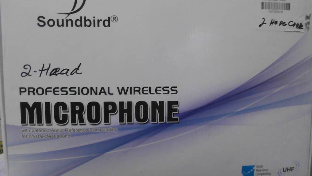 Professional wirelss Microphoon      AUDIO REFERENCE COMPANDIN UHF 0