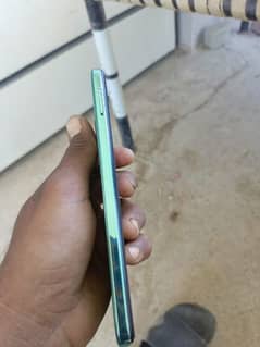 this mobile is use 5 month in one hand