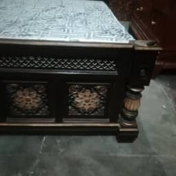 chinioti style wooden Double bed for sale 7