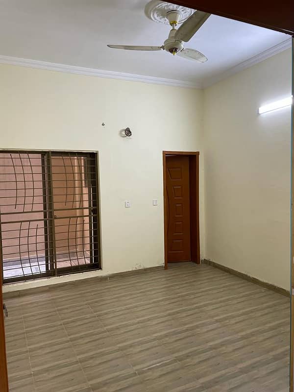 8 Marla Lower Portion For Rent in High Court Phase 2 7