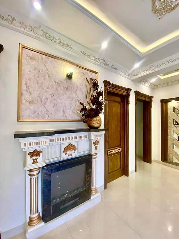1 KANAL CORNER LUXURIOUS HOUSE FOR SALE IN BAHRIA TOWN LAHORE 16