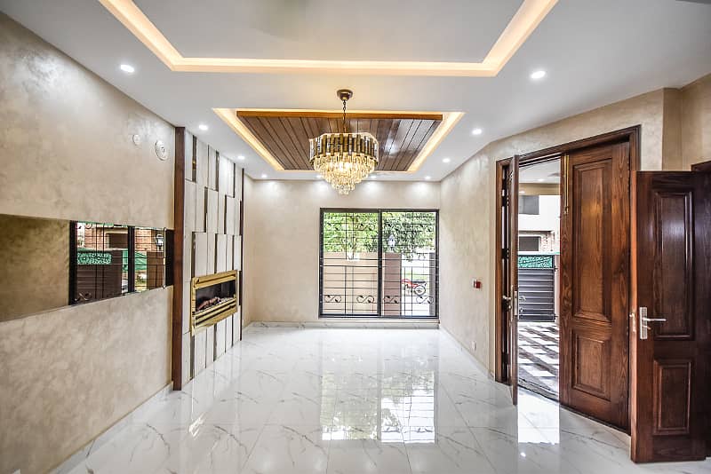 5 Marla Out Class Stylish Luxury Bungalow for rent In DHA Phase 9 Town 11