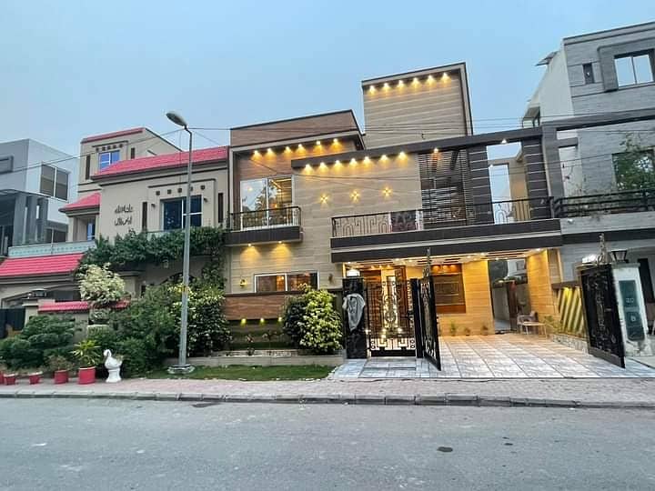10 Marla Brand New Luxury House For Sale In Bahria Town Lahore 1