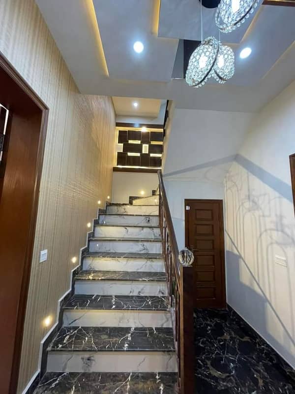 10 Marla Brand New Luxury House For Sale In Bahria Town Lahore 10