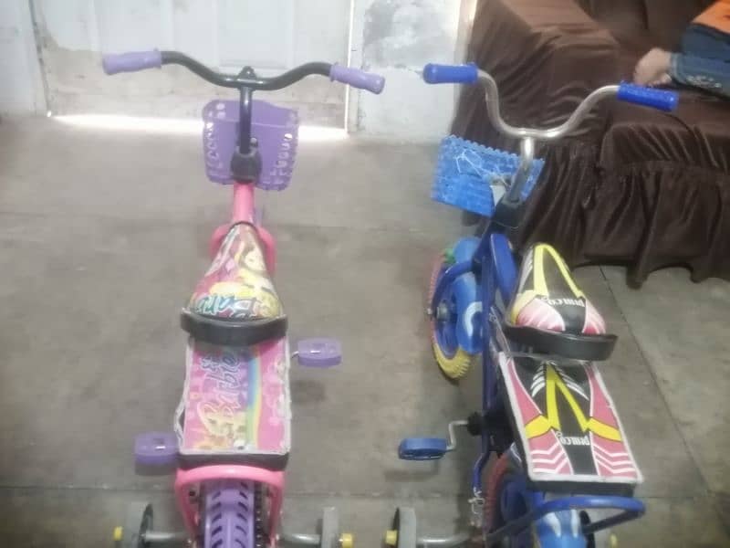 2 kids cycle for sale 0