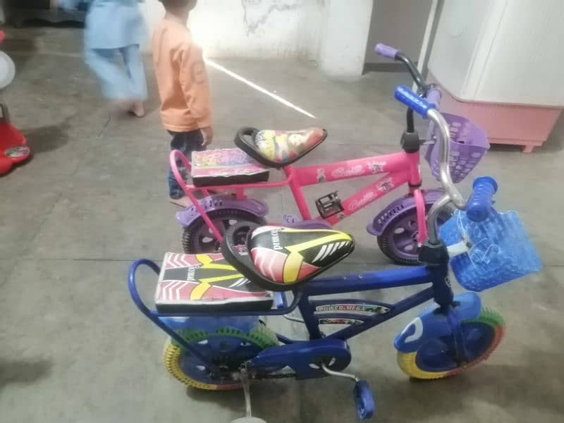 2 kids cycle for sale 4