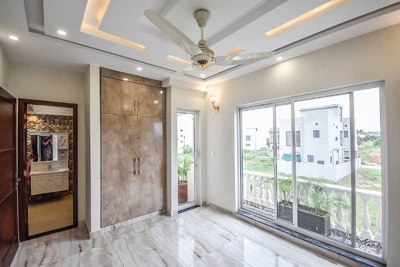 5 Marla Out Class Stylish Luxury Bungalow For Rent In DHA Phase 9 Town 32