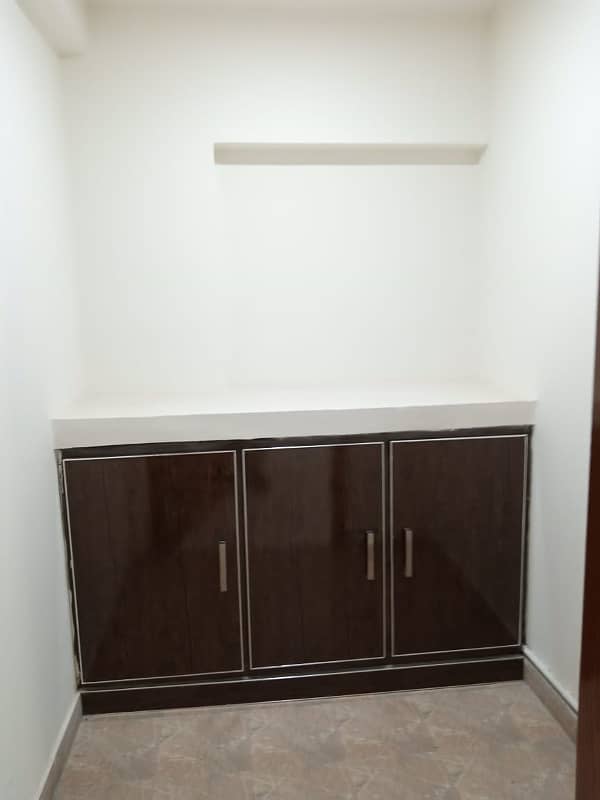 10 Marla 03 Bedroom Brand New 8th Floor Apartment Available For Rent In Askari-10 Sector-F Lahore Cantt 15