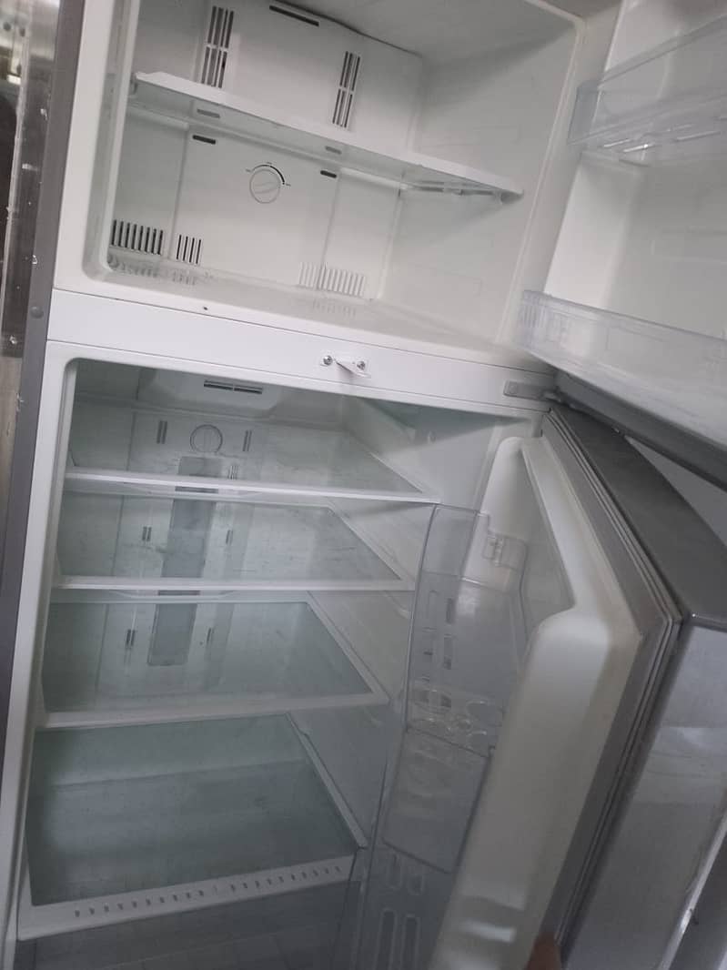 Refrigerator 9