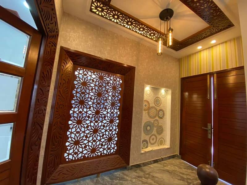 10 Marla Designer House Investor Rate For sale Royal Orchard Multan 1