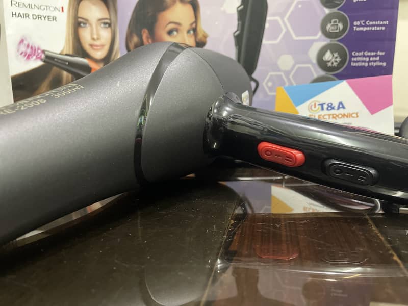 Hair Dryer Remington 3000 watts intensive heating 03334804778 2