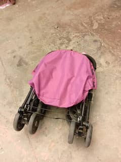Foldable stroller for babies