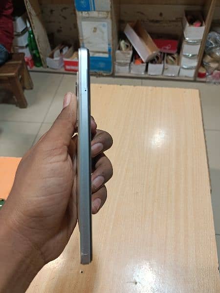 infinix note 12 G96 all okay ha condition ok box with charger 4