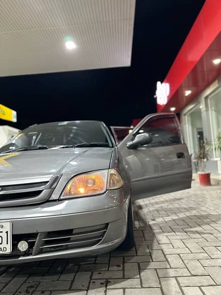 Suzuki cultus 2015 6