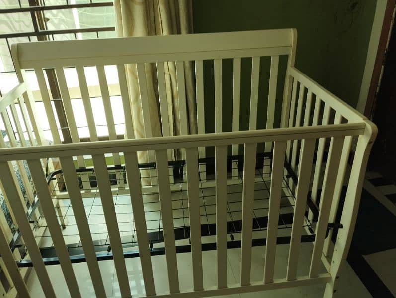 Baby cot for sale 1