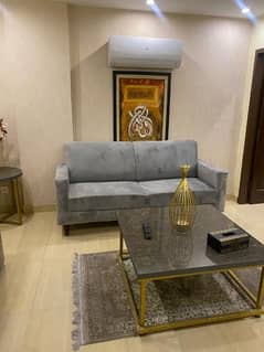 one bed apartment for short stay like(3to4)hours in bahria town 0