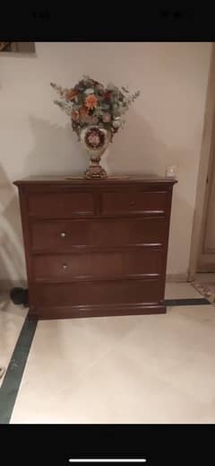 chest of draw made in solid sheesham wood and sheesham vinyer 0