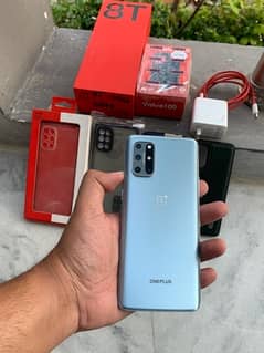 One plus 8t slightly used full box Pta special approved