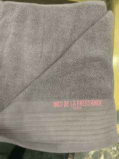 Bath Towels from Export Left over lot of a big french brand