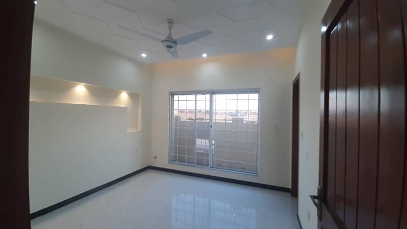 Brand New Main Blvd 5-Bed House For Sale 5