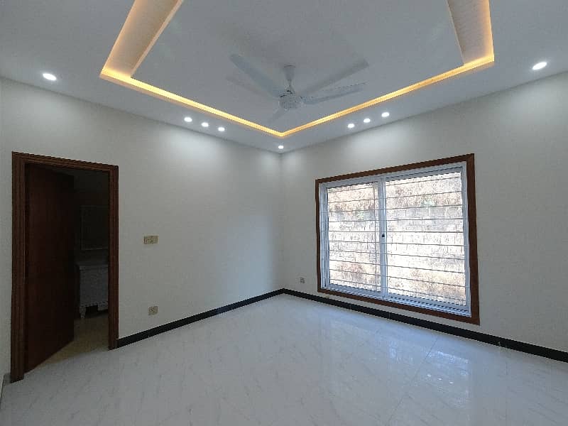 Beautiful House is Available For Sale 15