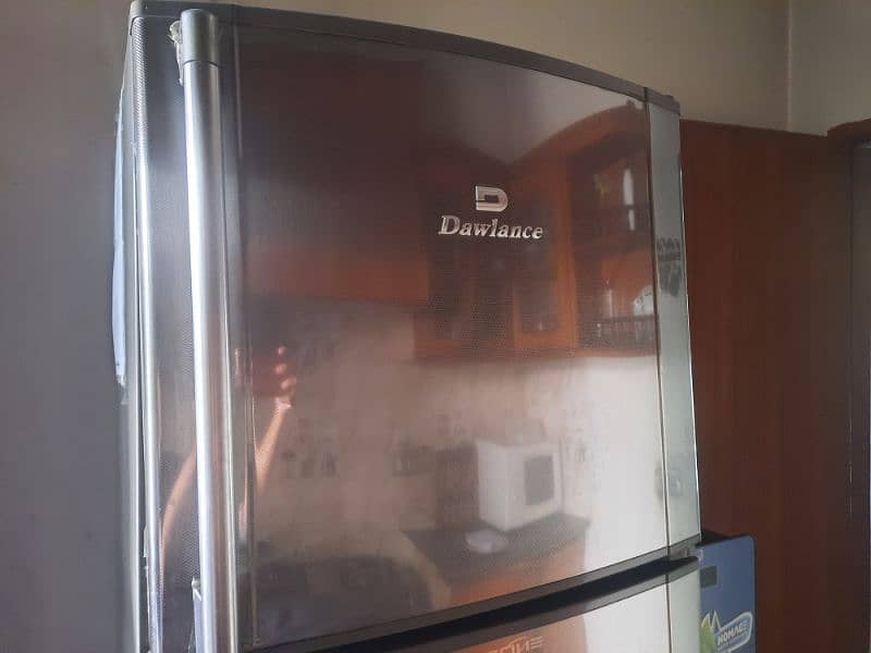 dawlance size fridge 2