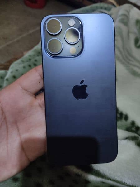 iphone 15 pro max only box open 2