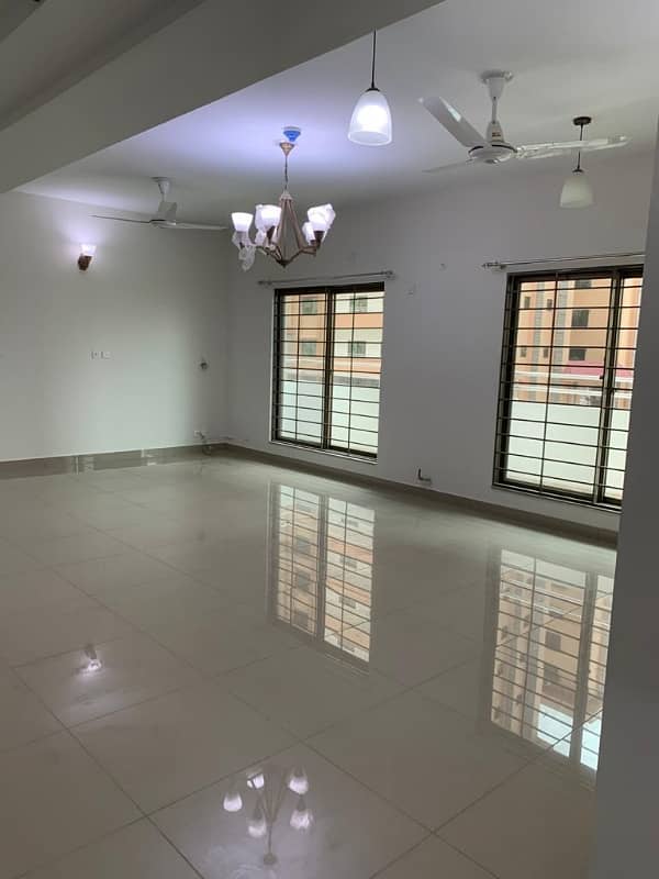 Brand New Apartments Available For Rent In Askari-10 Lahore 1