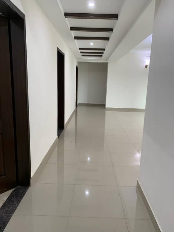 Brand New Apartments Available For Rent In Askari-10 Lahore 2