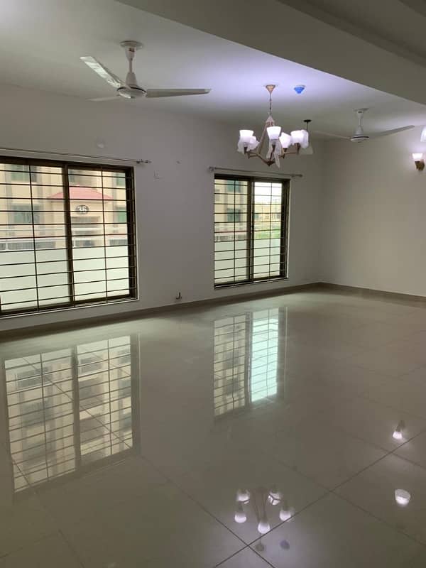 Brand New Apartments Available For Rent In Askari-10 Lahore 0