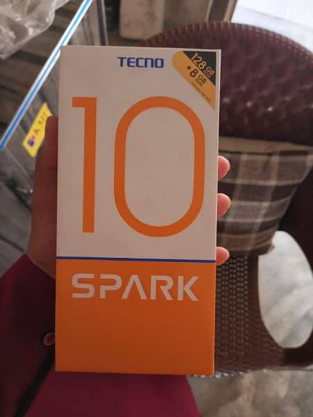 Tecno spark 10 128 and 4+4 ha 5000mAH battery 2