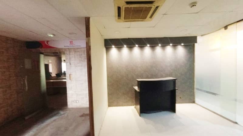 Main Double Road 2400 Square Feet Office For Rent In MM Allam Road Lahore 4
