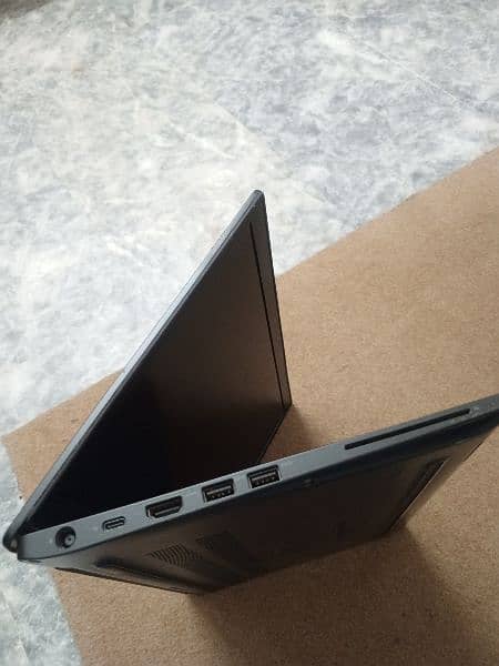 Dell 7480 Core i5 6th Gen Ultra slim laptop 13