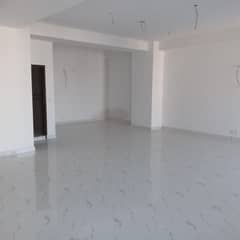 Office Is Available For Sale 300 Sq Ft MM ALAM ROAD GULBERG LAHORE PAKISTAN Best Investment 0