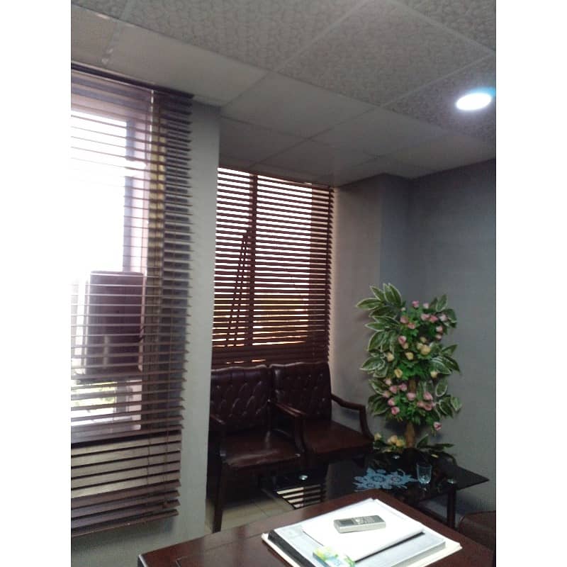 Office Is Available For Sale 300 Sq Ft MM ALAM ROAD GULBERG LAHORE PAKISTAN Best Investment 3
