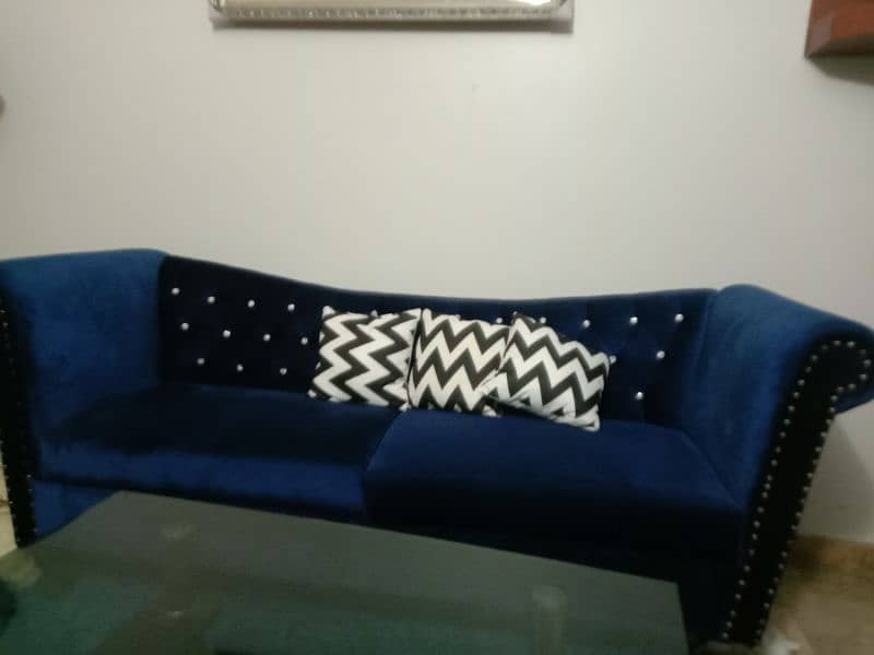 sofa set with table 1
