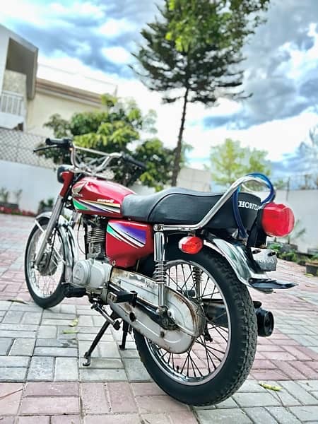 Honda 125 Total Genuine available for sale. 1