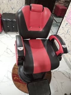 parlour beauty chair