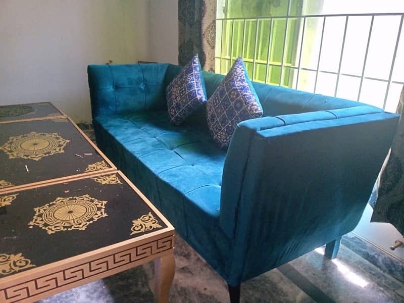 (03149353708) 5 seater sofa set with centre tables 2