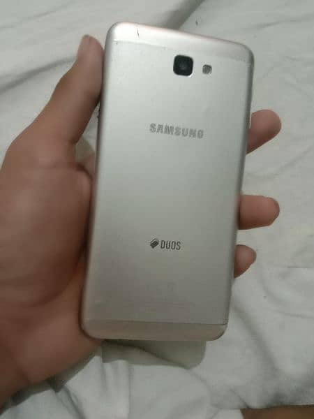 Samsung J7Prime 2 for sale 3Gb ram 32Gb rom With Fingerprint On front 3