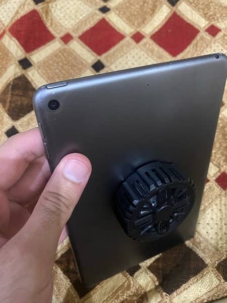 ipad mini 5 64 gb 10/9 all ok best for pubg 0