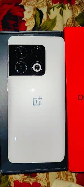 OnePlus 10pro. /10b10 PTA aprof with box 1