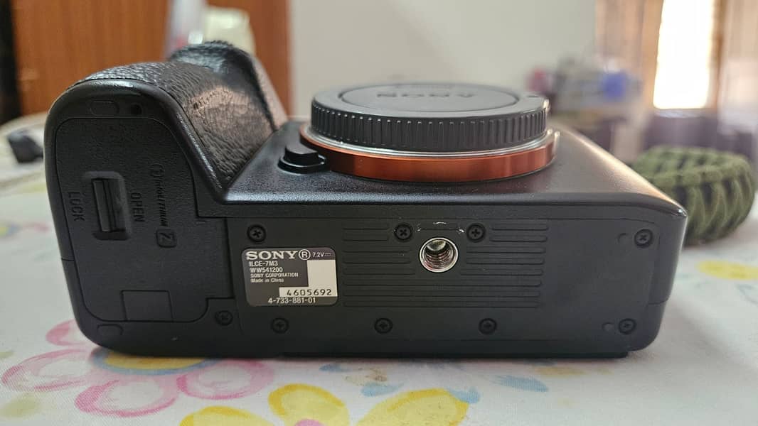 Sony A7iii For sale in very good condition 9/10 no any fault in body 3