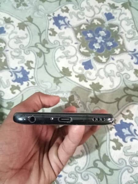 LG G8x 10/10 condition special for pubg lover 4